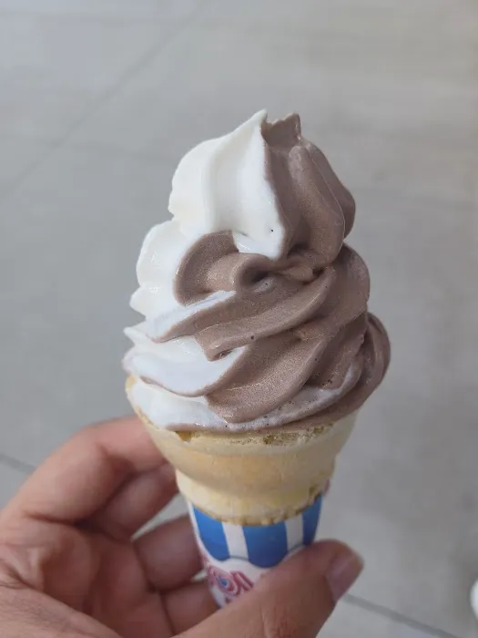 The Barnyard Coffee & Creamery Picture 6