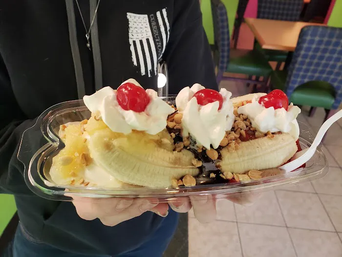 KICK - Kristin’s Ice Cream Korner Picture 5