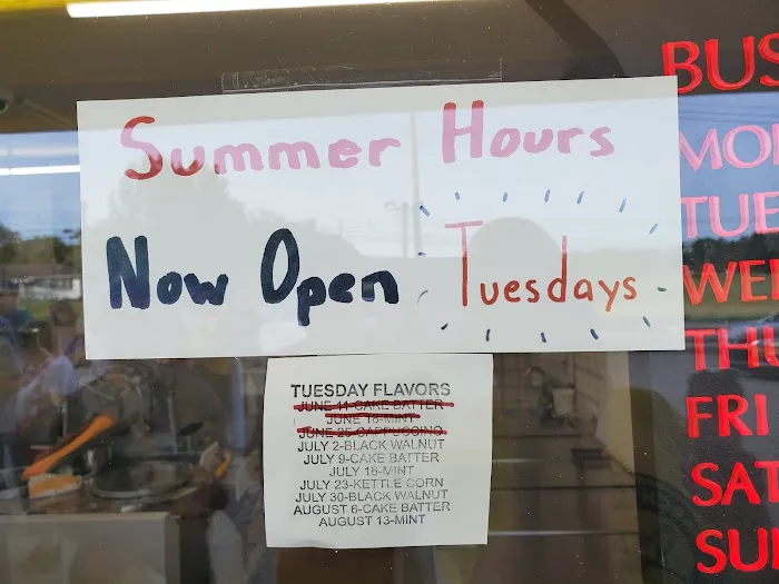 Hank's Frozen Custard Picture 6