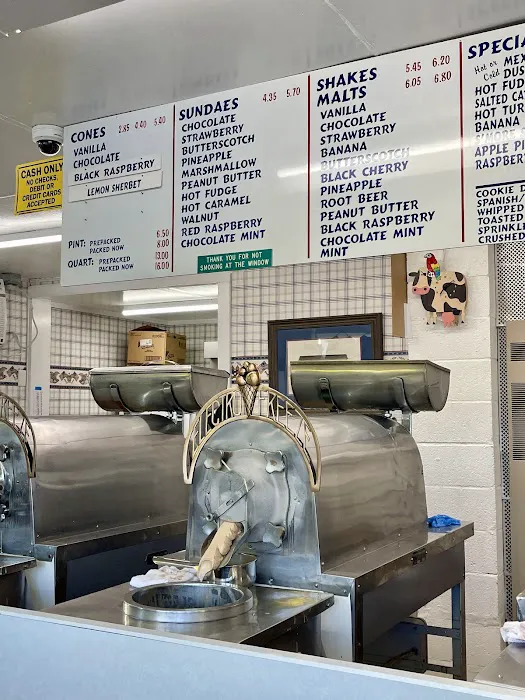Hank's Frozen Custard Picture 10