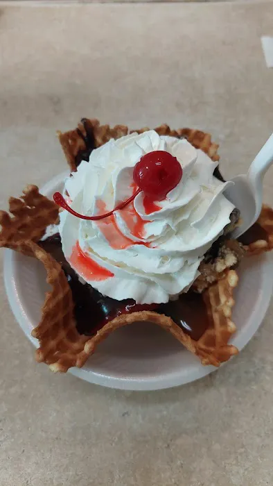 Scoops In Bloomfield Picture 4