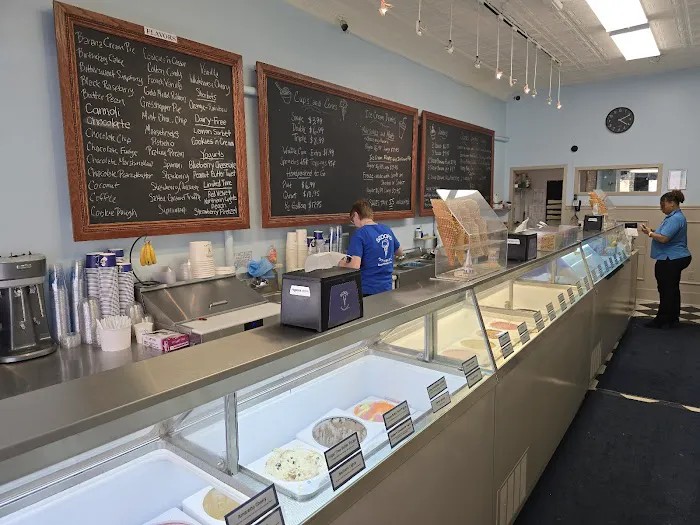 Scoops In Bloomfield Picture 2