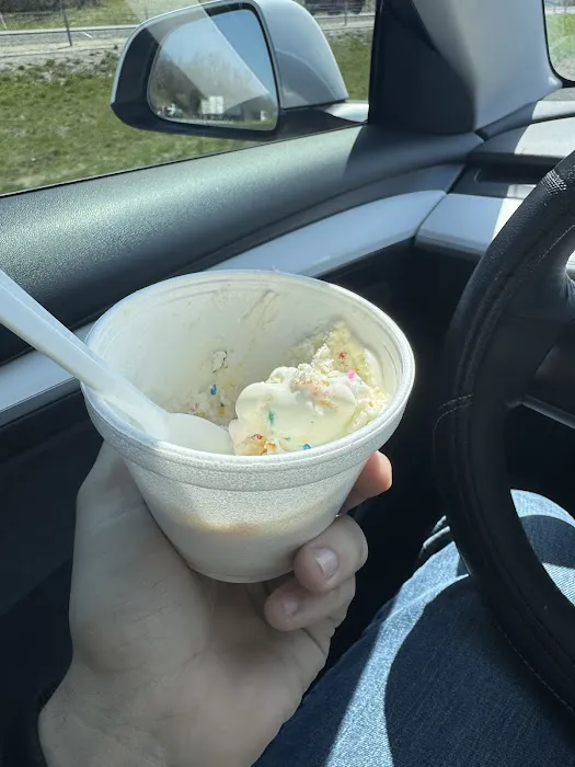 Rowlett’s Milkhouse Creamery Picture 3