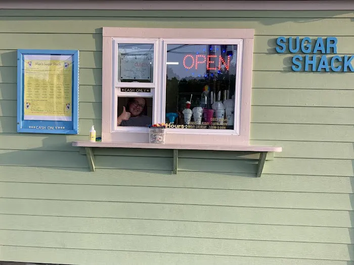 Max's Sugar Shack Shaved Ice Picture 6