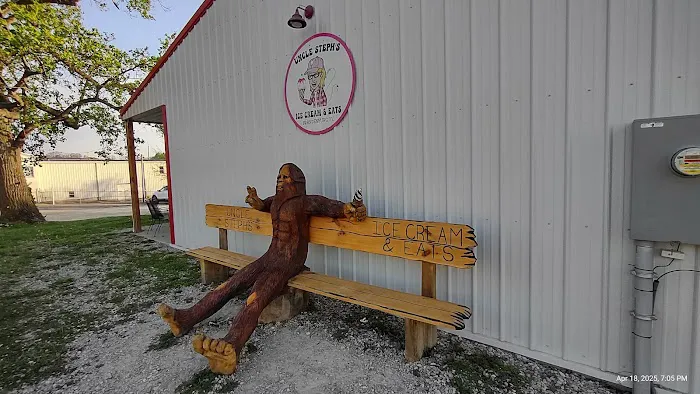 Uncle Steph's Ice cream & Eats Picture 2
