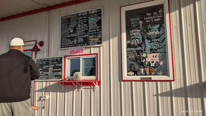 Uncle Steph's Ice cream & Eats Picture 4