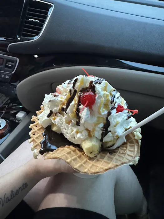 Uncle Steph's Ice cream & Eats Picture 3
