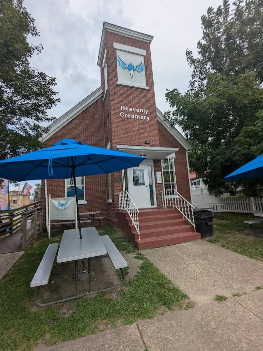 Heavenly Creamery Picture 4