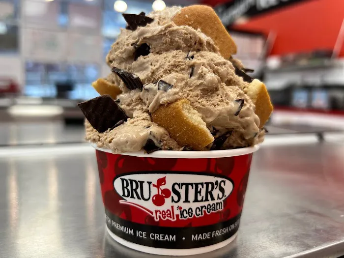 Bruster's Real Ice Cream Picture 3