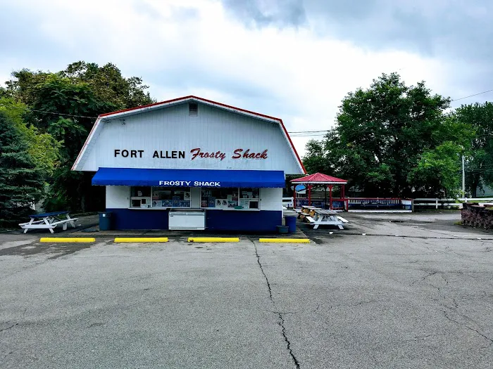 Fort Allen Frosty Shack Picture 8
