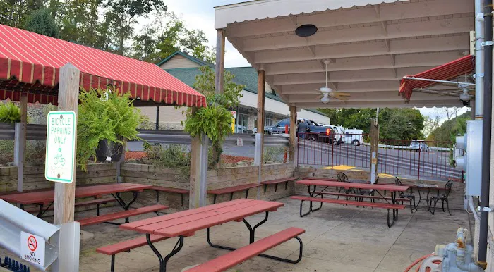 Parkside Creamery Picture 1