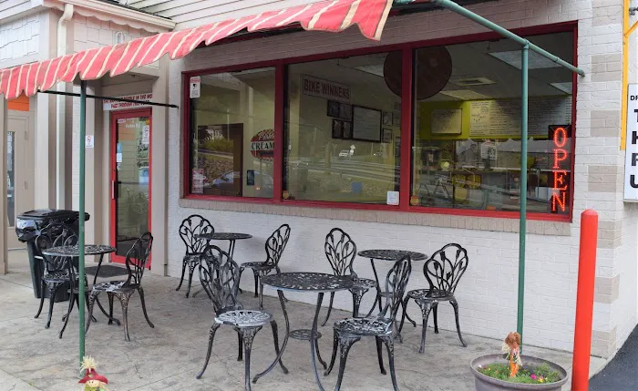 Parkside Creamery Picture 8
