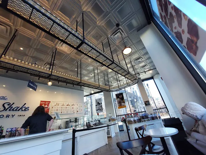 MilkShake Factory (East Liberty) Picture 3