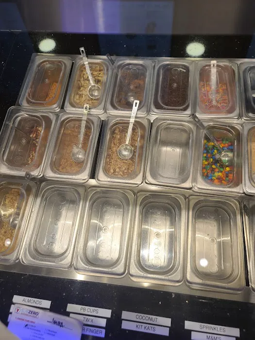 Sub Zero Nitrogen Ice Cream Picture 4