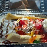 Della's Ice Cream ico
