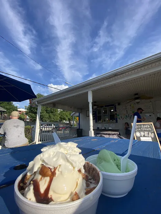 Brr-Kee's Homemade Ice Cream Picture 9