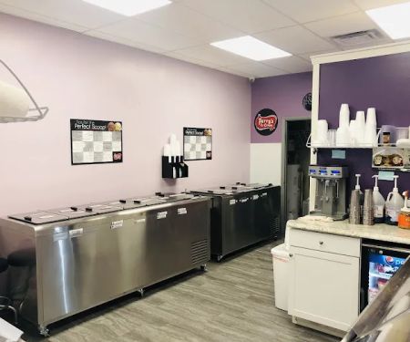 Del's Plum Creamery
