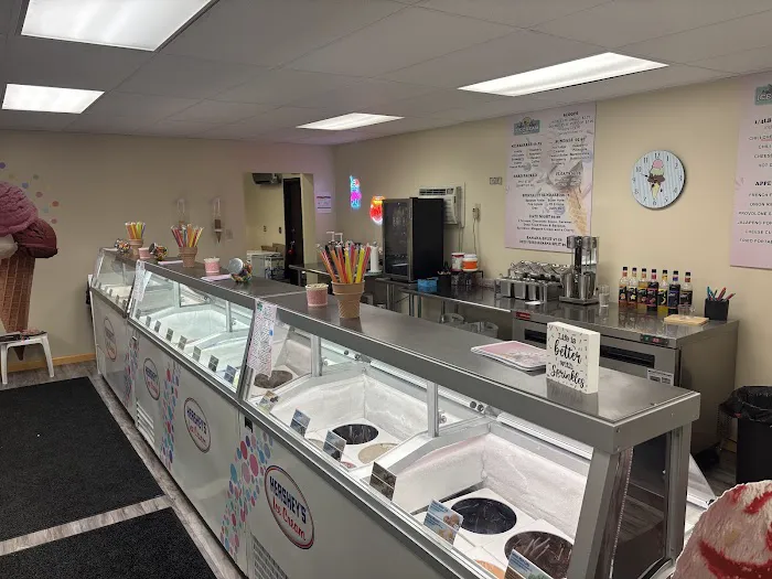 Stucky's Ice Cream Shoppe & Grill Picture 8
