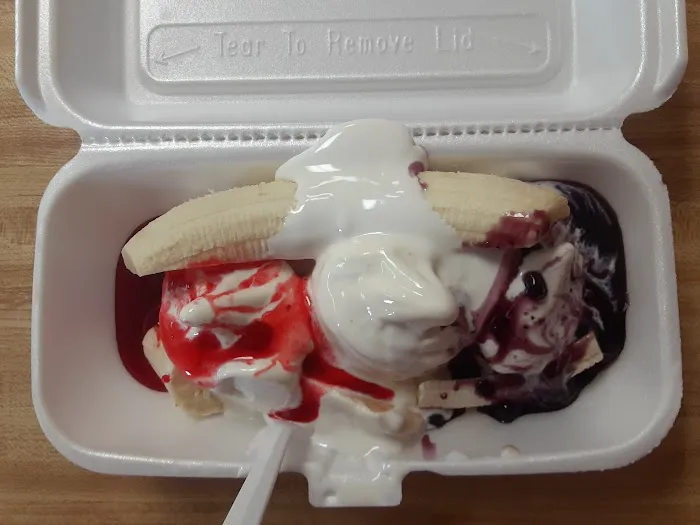 Wells' Sweet Treats Picture 5