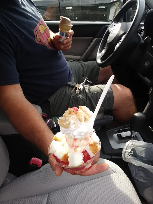 City Limits Ice Cream Picture 4