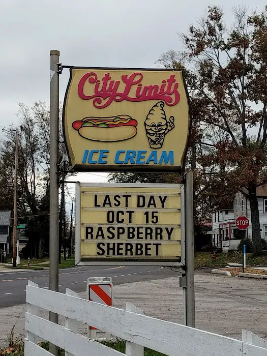 City Limits Ice Cream Picture 10