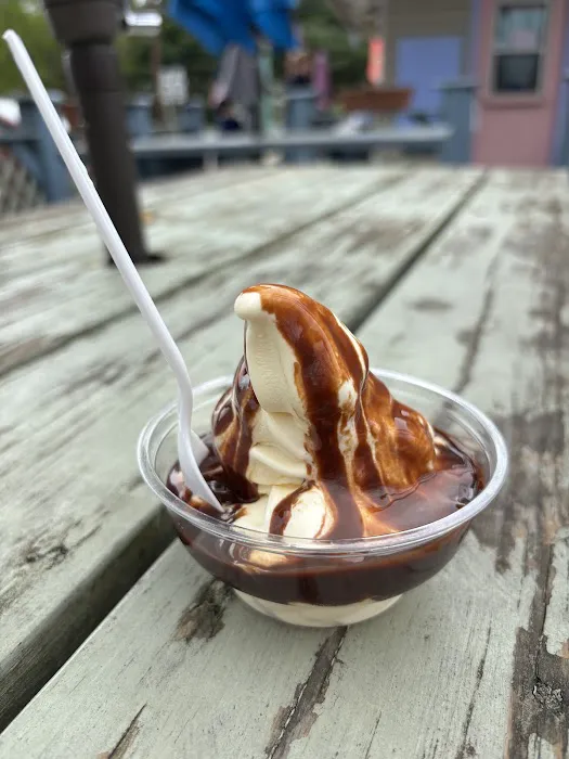 Ice Cream Cottage Picture 3