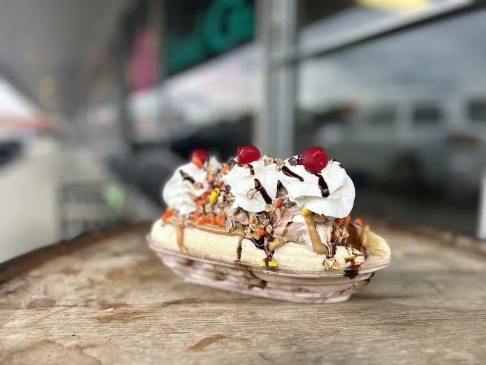 Sweet G's Ice Cream Picture 3
