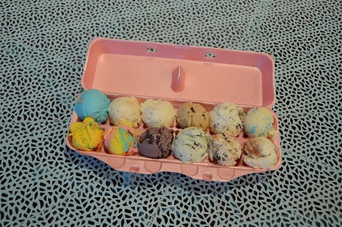 Lazy Cow Creamery & Sweets Picture 8