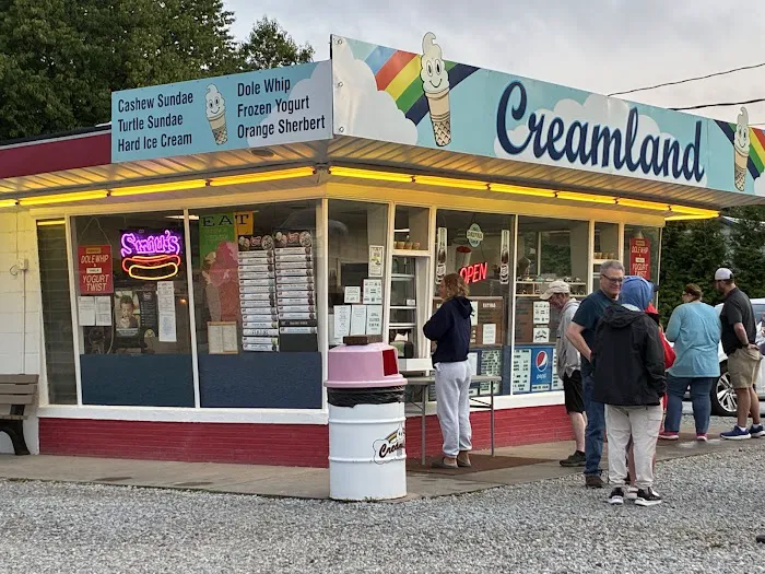 Creamland Drive In Picture 7