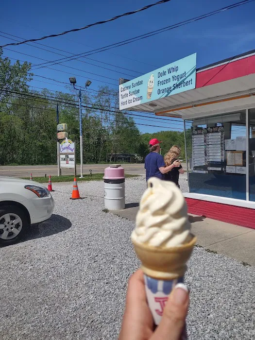 Creamland Drive In Picture 3