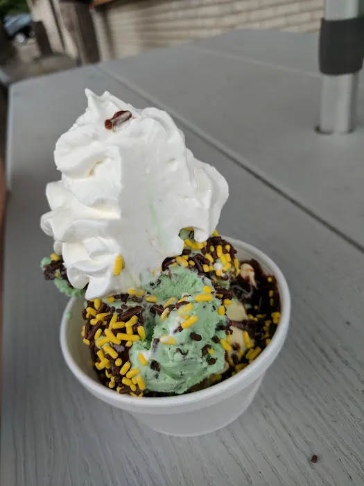 Charlie's Ice Cream Picture 5