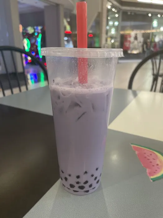 XiCha Bubble Tea & Hershey's Ice Cream Picture 2