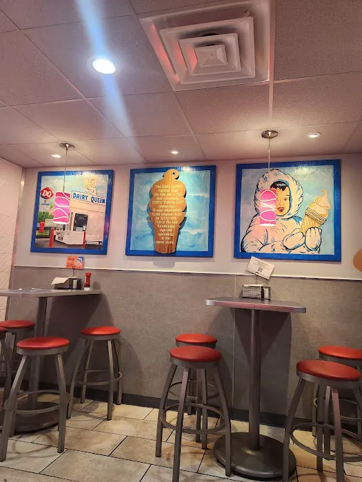 Dairy Queen Store Picture 2