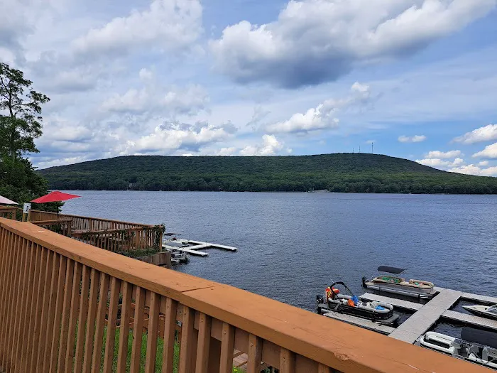 Lakeside Creamery Picture 10