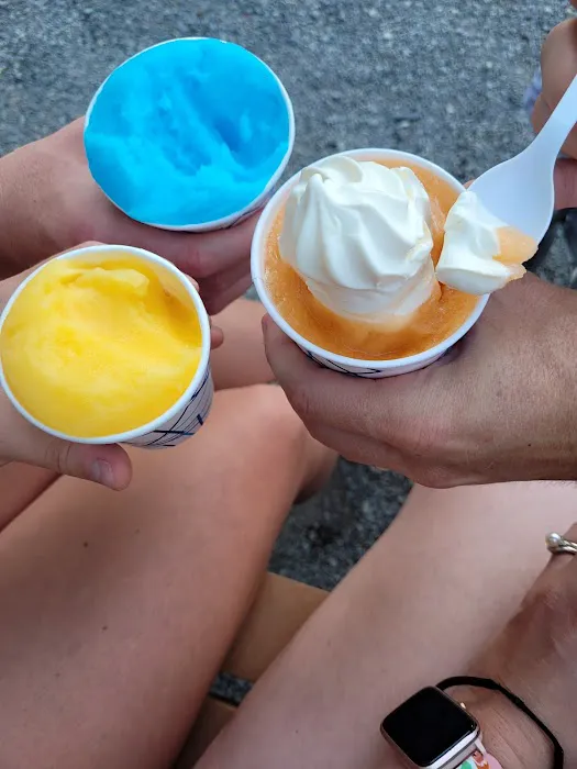 Griff’s Italian Ice & Soft Serve Picture 2