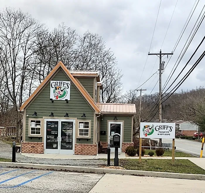 Griff’s Italian Ice & Soft Serve Picture 8