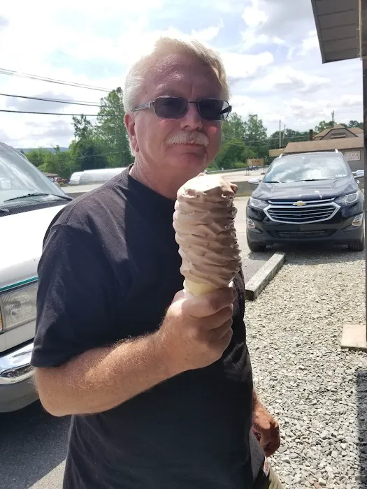 Lees Ice Cream Picture 4