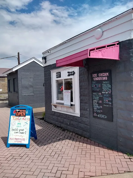The Ice Cream Crossing Picture 1