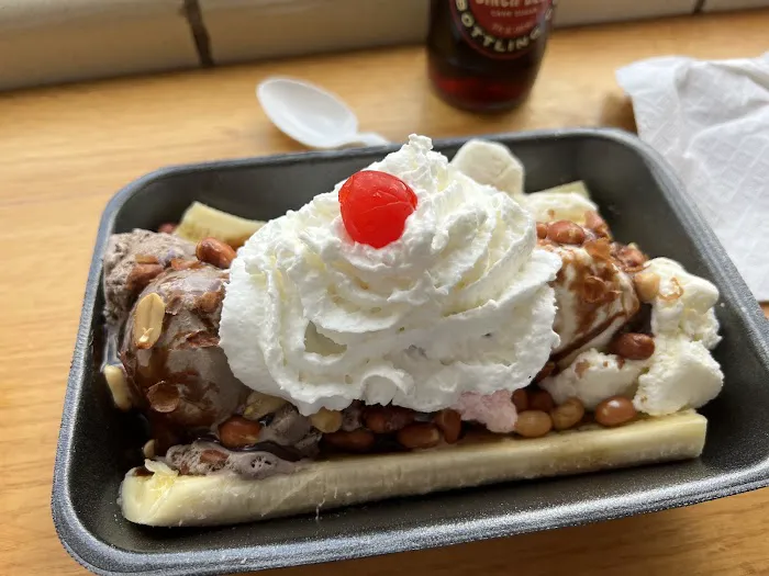 Buff's Ice Cream and Lunch Picture 7