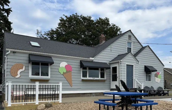 Niagara Creamery Picture 10