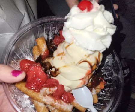 Denny's Ice Cream Stand