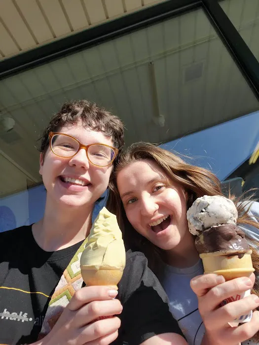 Denny's Ice Cream Stand Picture 7