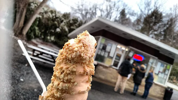 Shaffer's Frosty Freeze Picture 8