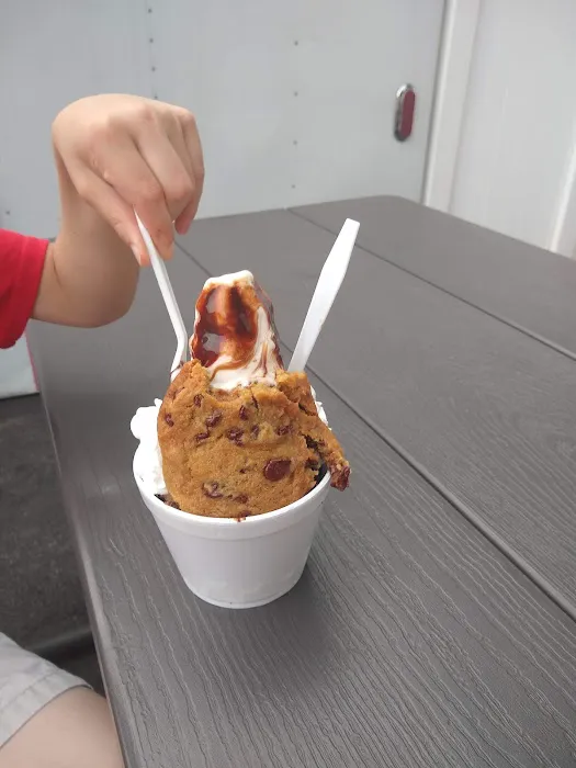 Livvy's Soft Serve Picture 2