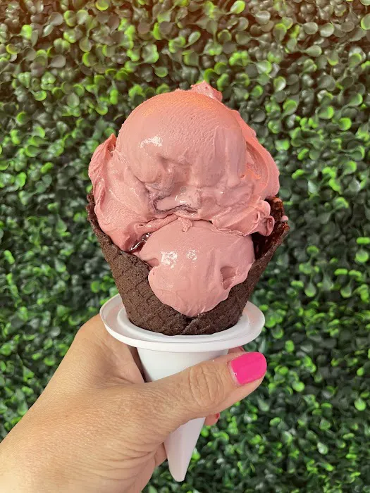 Queen City Creamery Scoop Shop Picture 6