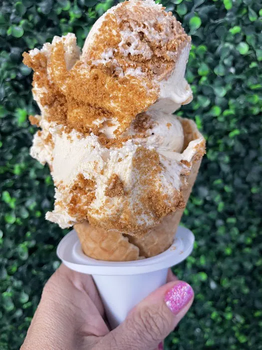 Queen City Creamery Scoop Shop Picture 7