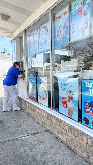 Dairy Queen (Treat) Picture 5