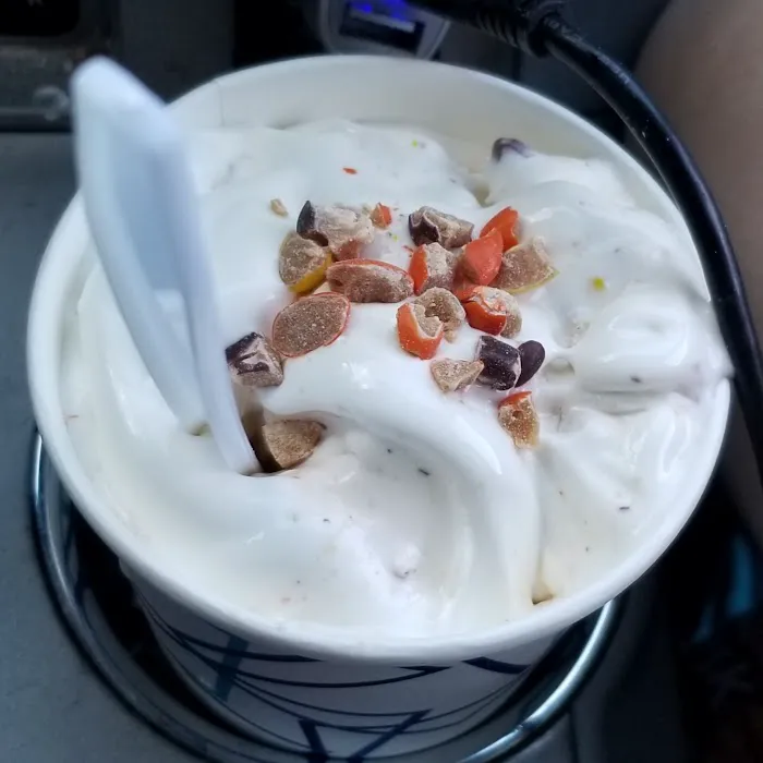 Big Tree Soft Serve Ice Cream Picture 10