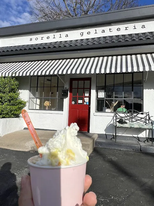 Sorella Gelateria Picture 8
