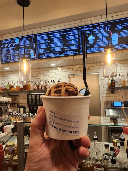 Buzzed Bull Creamery - Lexington, KY Picture 8